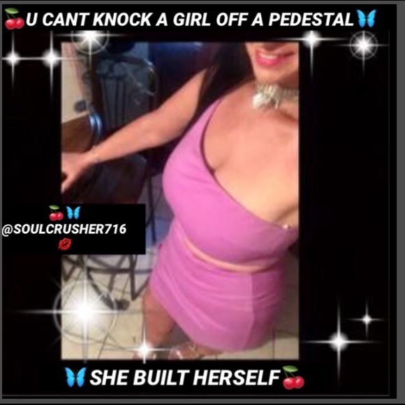 🦋I CLOSE DEALS IN HEELS🍒PLEASE KEEP SCROLLING🦋 - Picture 1 of 7